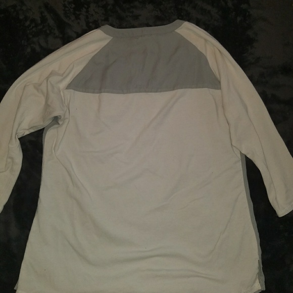 Shirt - Picture 2 of 4